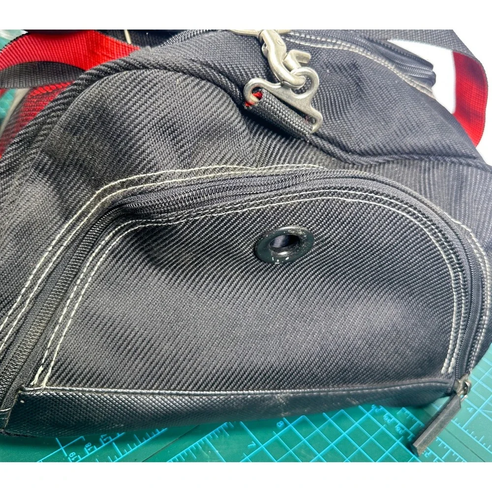 VTG 1997 Marlboro Unlimited Gear Duffle Bag Red Black Compass Logo Travel Gym